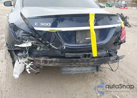 2017 Mercedes-Benz C 300 4Matic из США, поврежденный, VIN WDDWF4KB8HR217503